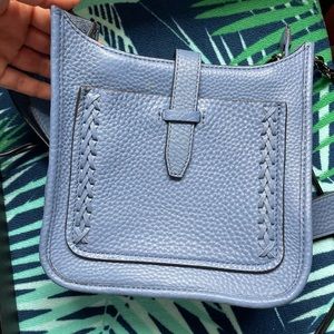 REBECCA MINKOFF - Light Blue Pebbled Leather Feed Crossbody Bag